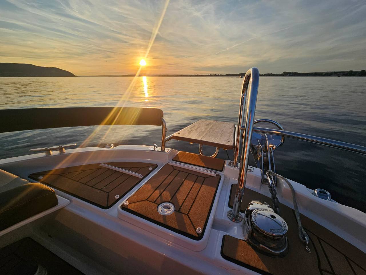 Уже не первый год наш уважаемый клиент из Самары радует нас своими фотоотчетами о катере Merry Fisher 795 Sport!