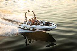 Scarab 165 LX