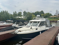 Катер Merry Fisher 725